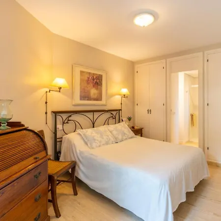 Minerva Sea Views By Interhome פורט ד'אלקודיה
