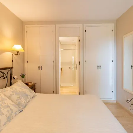 Minerva Sea Views By Interhome