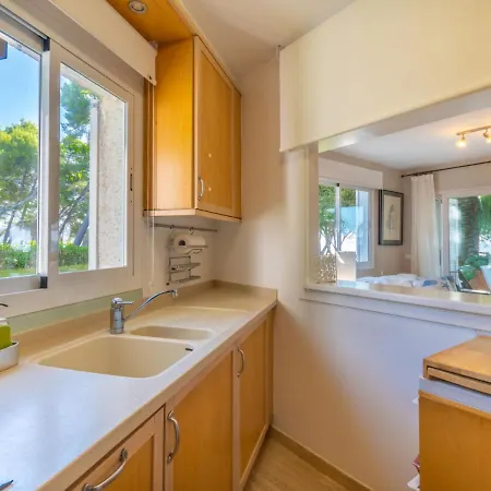 Minerva Sea Views By Interhome דירה *